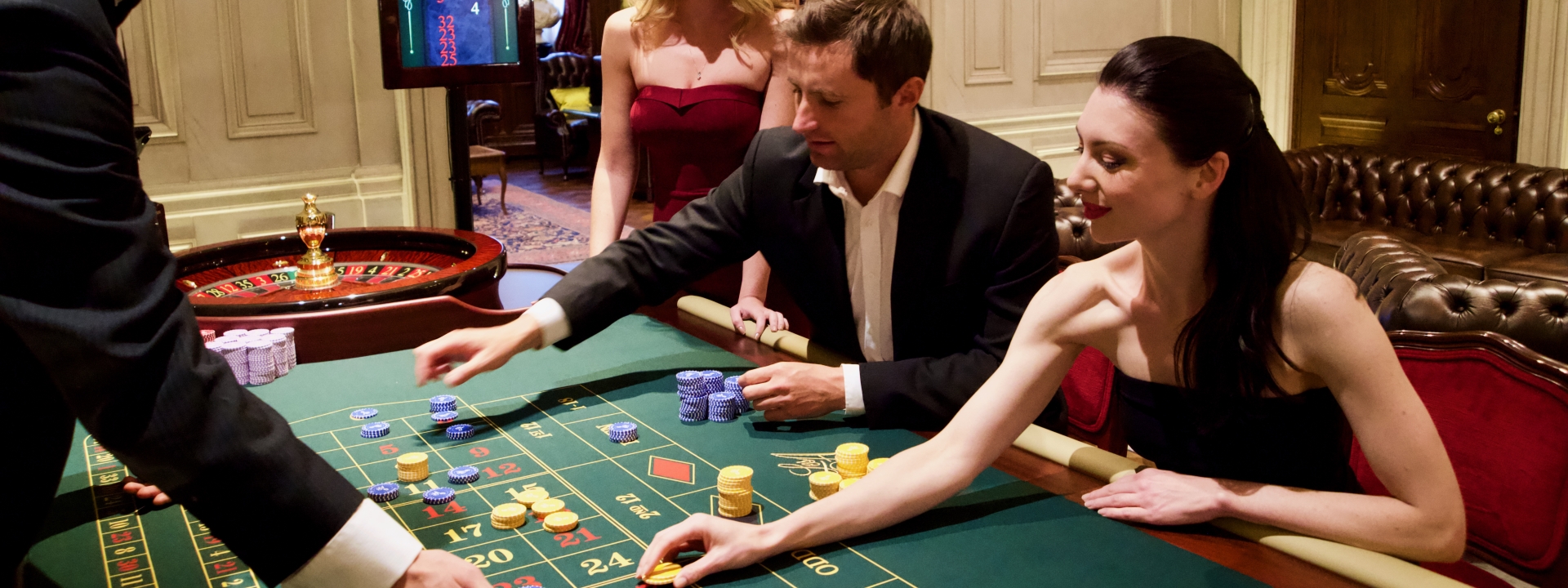 Les A Playing Table